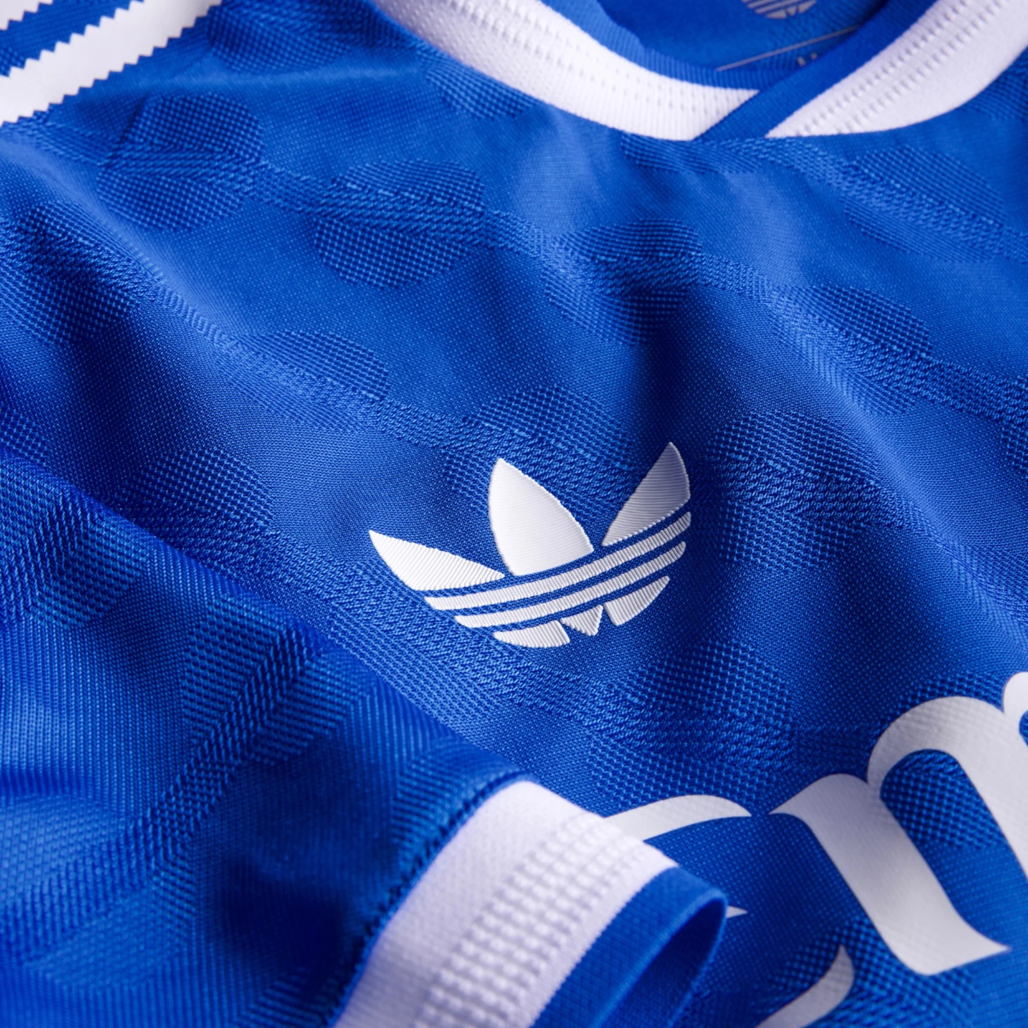 FC Real Madrid Dámské Dres,repliky Levné Fotbalové Dresy FC Real Madrid online,Fotbalové Dresy FMENDY 23 FC Real Madrid,Fotbalové Dres FC Real Madrid Alternativní