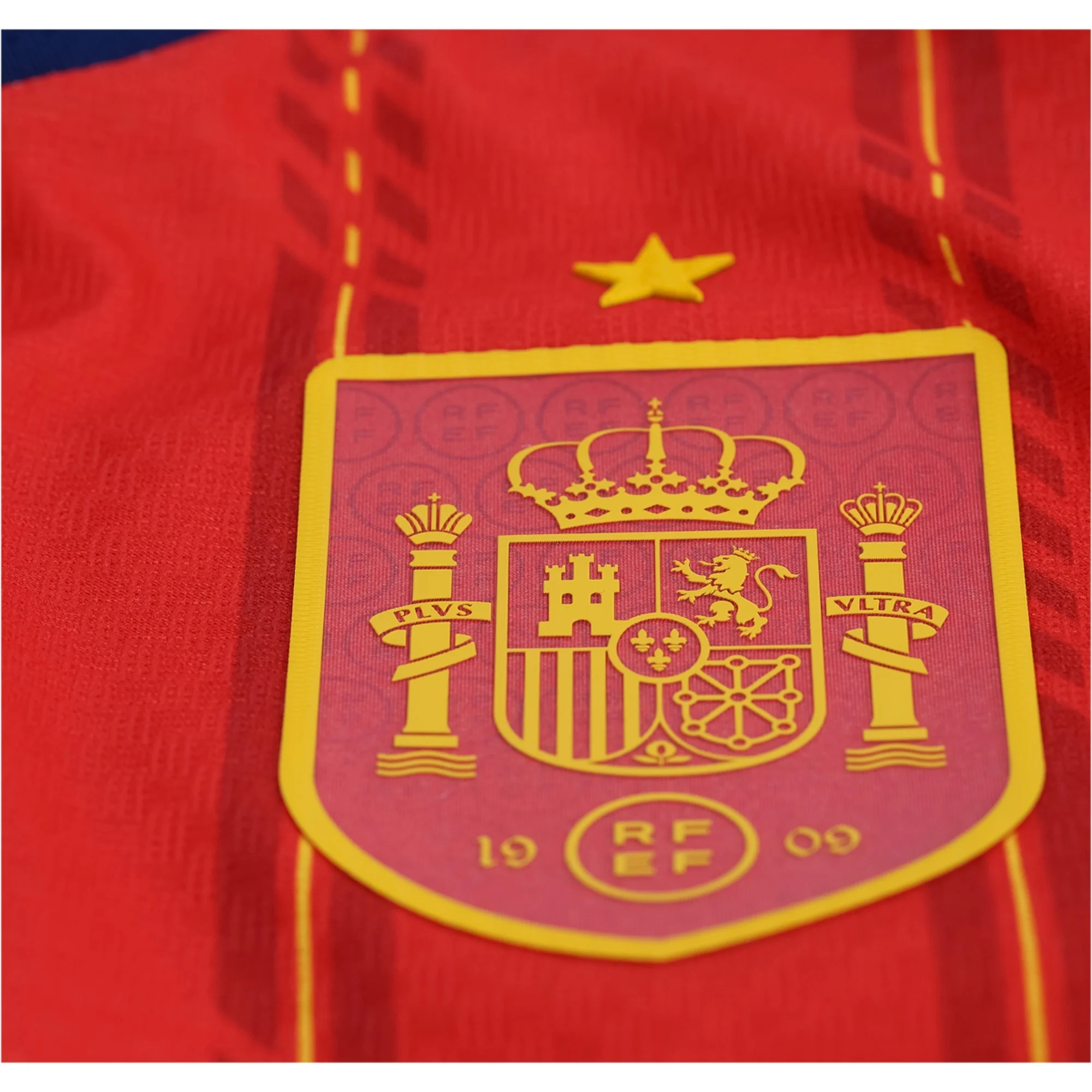 Španělsko Fotbalové Dres,Fotbalové Dresy Španělsko Dlouhý Rukáv RODRI #16 Domácí Dres Mistrovství světa 2026,Dres Španělsko,Fotbalové Dres Španělsko